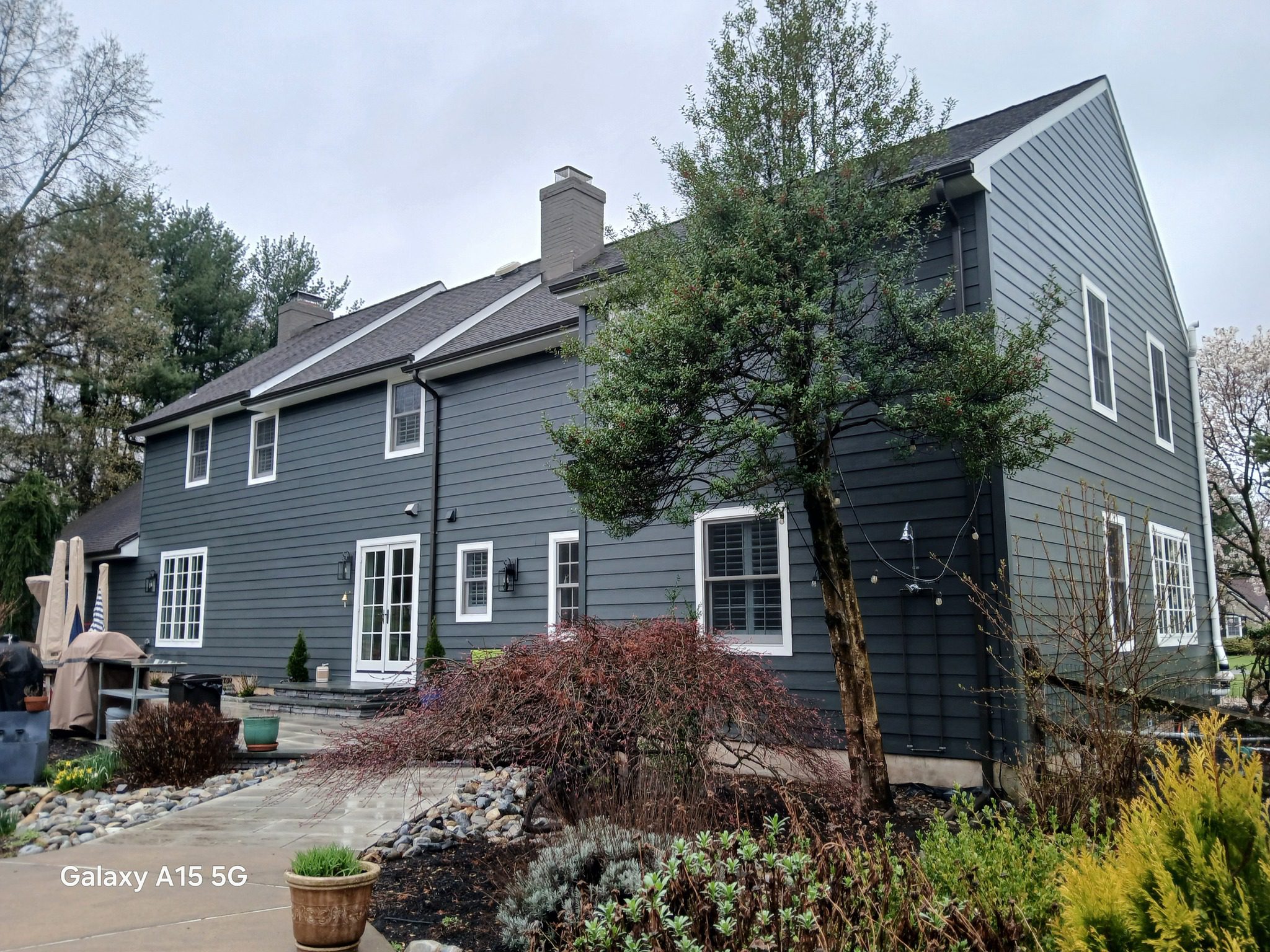 Trust KPI Jr Exteriors to beautify your home with high-quality siding.